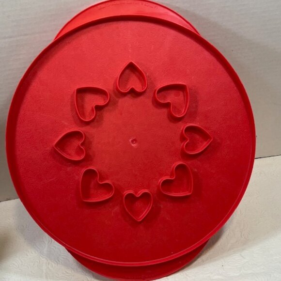 VTG Nordic Ware Pie Top Cutter Reversible Hearts or Lattice Plastic Red 12" - Picture 2 of 15